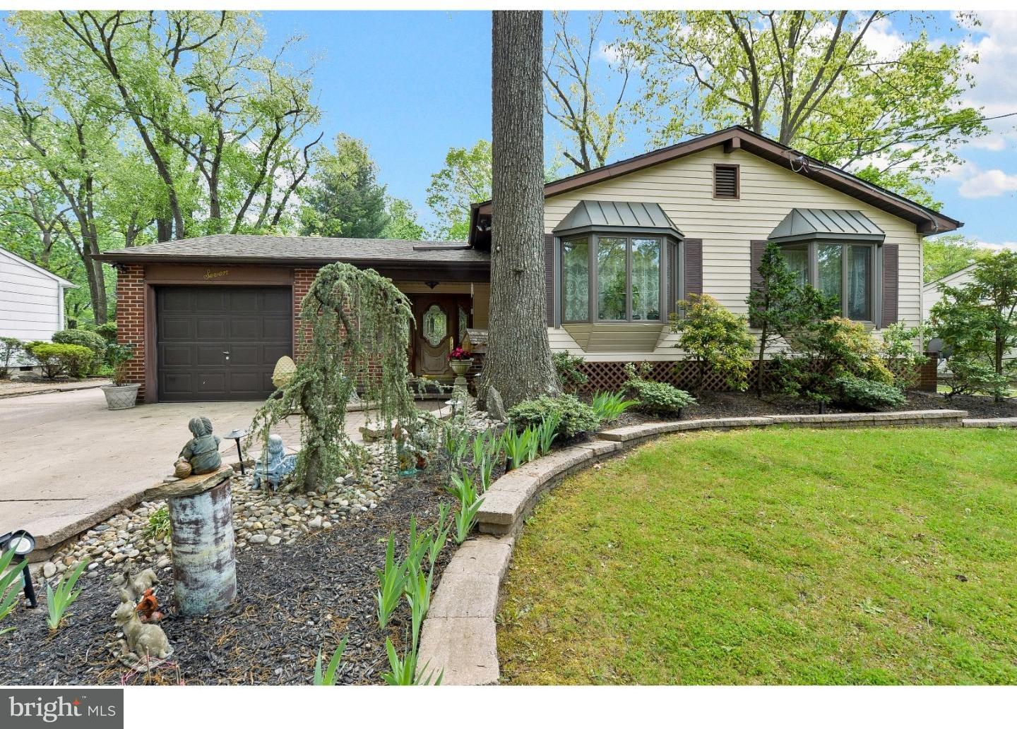 7 Windgate Road Cherry Hill, NJ 08003 - Photo 1 of 25 Front Yard