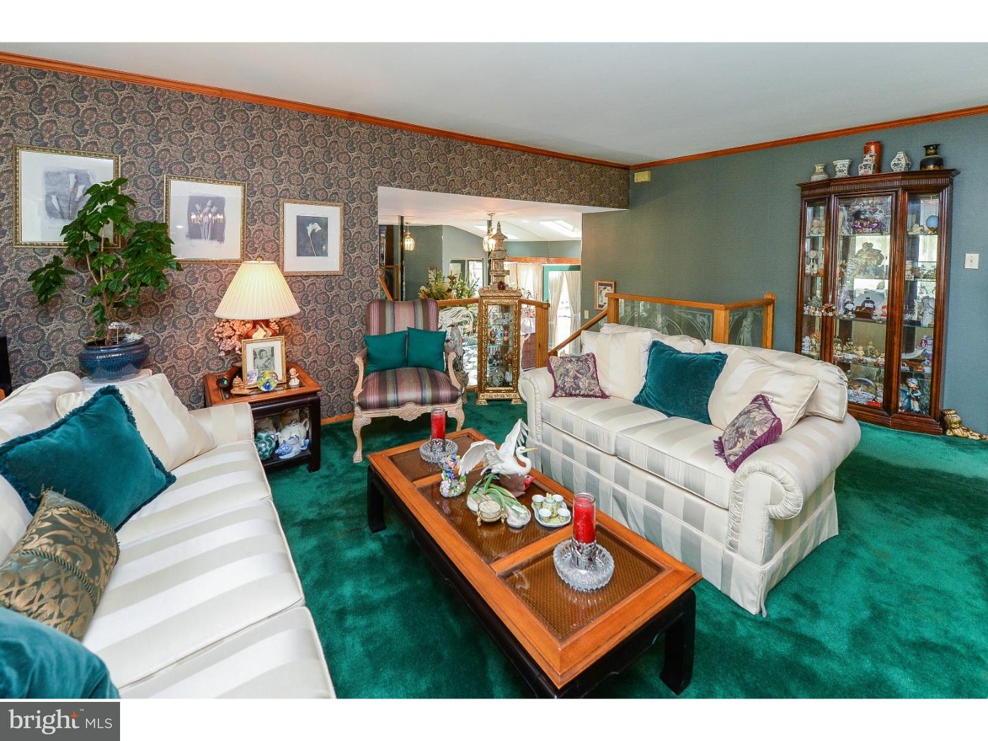 7 Windgate Road Cherry Hill, NJ 08003 - Photo 7 of 25 Living Room