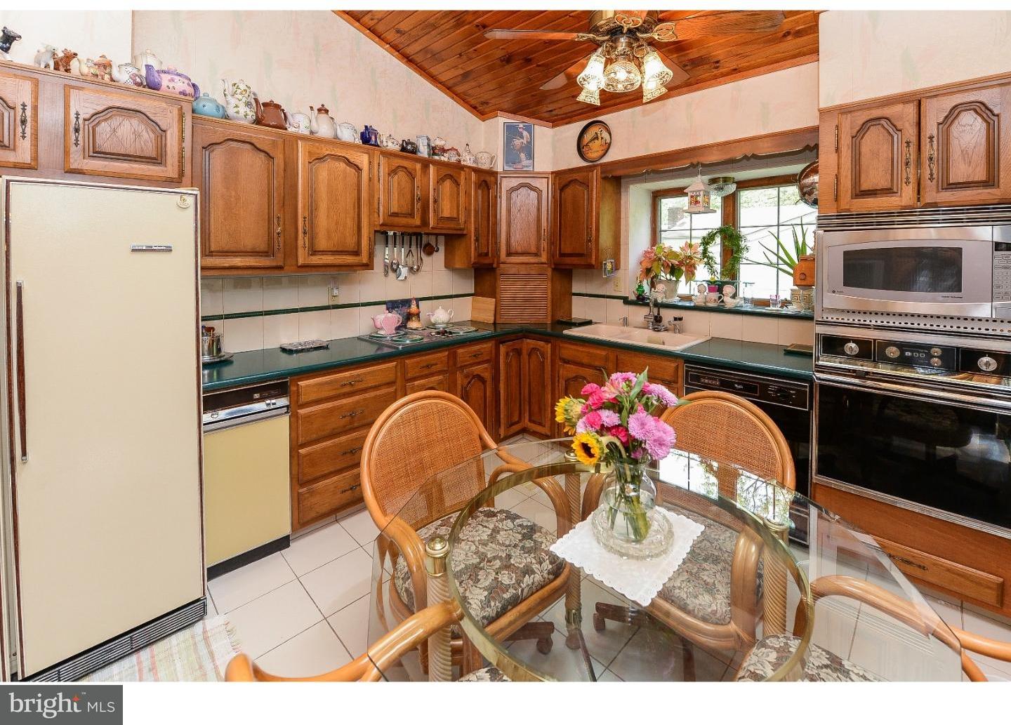 7 Windgate Road Cherry Hill, NJ 08003 - Photo 10 of 25 Kitchen