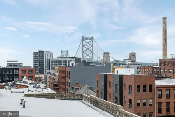 $2,495 | 303 Vine Street, Unit 208, Philadelphia, PA 19106