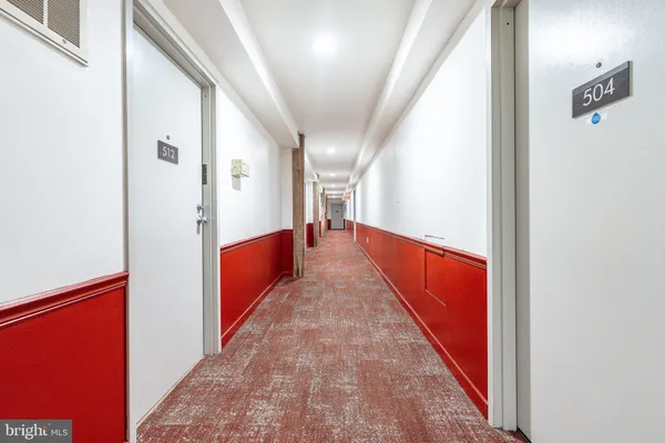 $2,495 | 303 Vine Street, Unit 208, Philadelphia, PA 19106