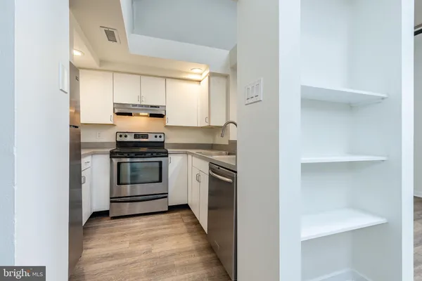 $2,495 | 303 Vine Street, Unit 208, Philadelphia, PA 19106