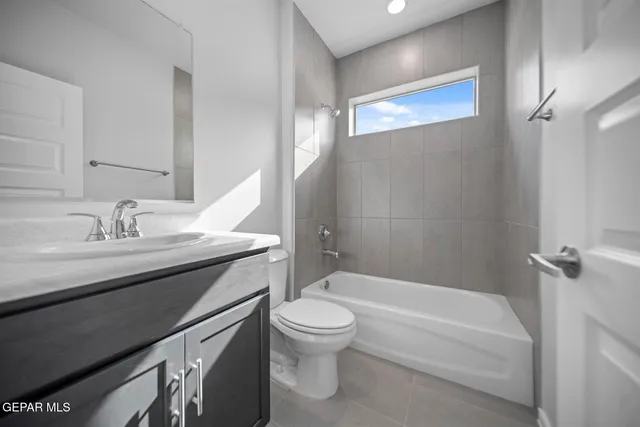 $291,685 | 13816 Summer Hail Avenue, El Paso, TX 79928