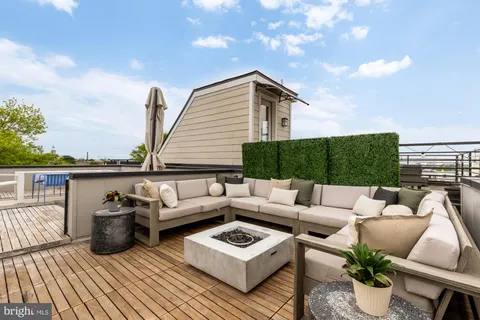 $1,199,000 | 2534 11th Street Northwest, Unit 2, Washington, DC 20001