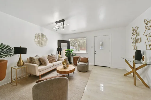 $230,000 | 984 Stevenson Street, Gary, IN 46406