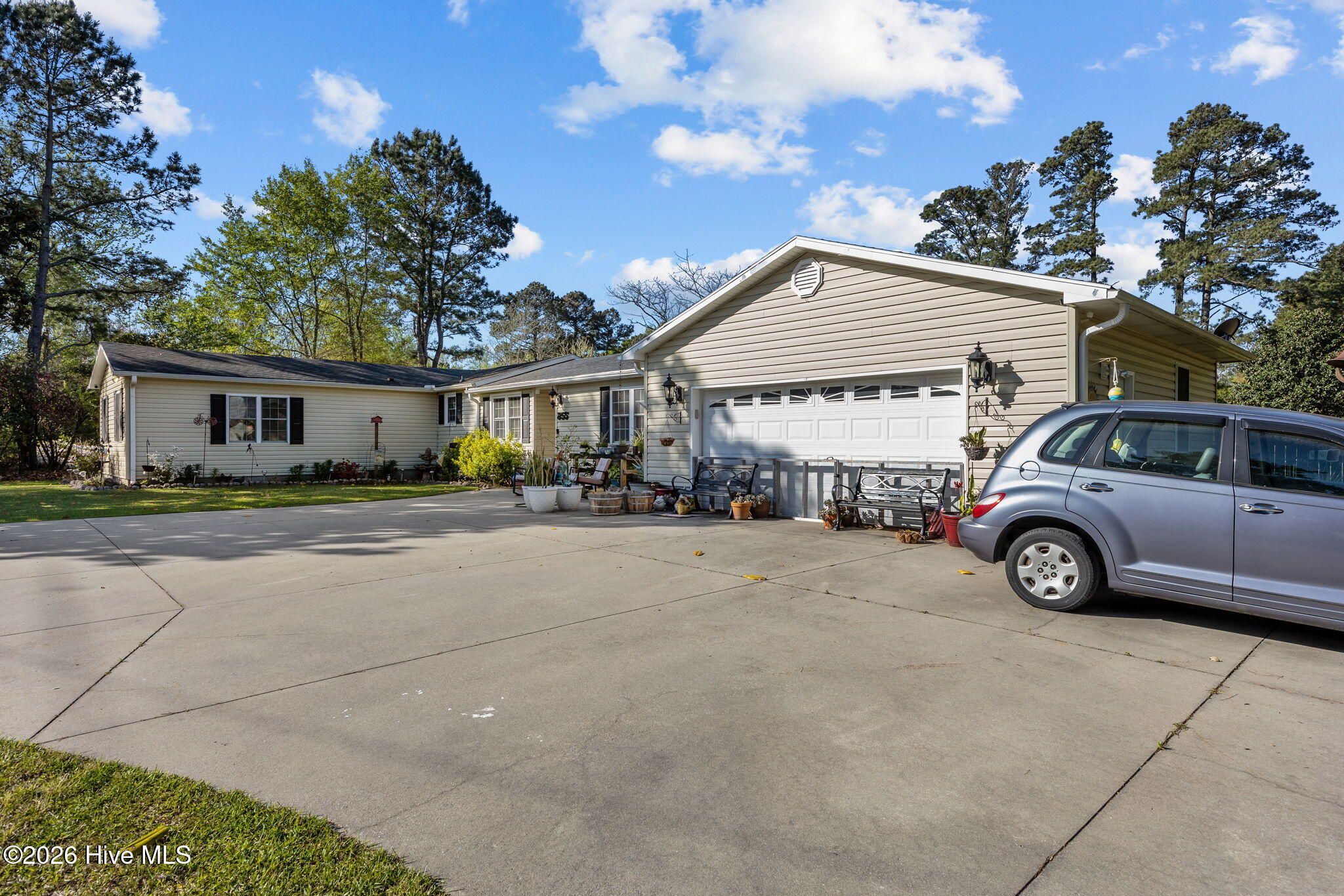 855 Belgrade-Swansboro Road Hubert, NC 28539 - Photo 14 of 54 Front 02