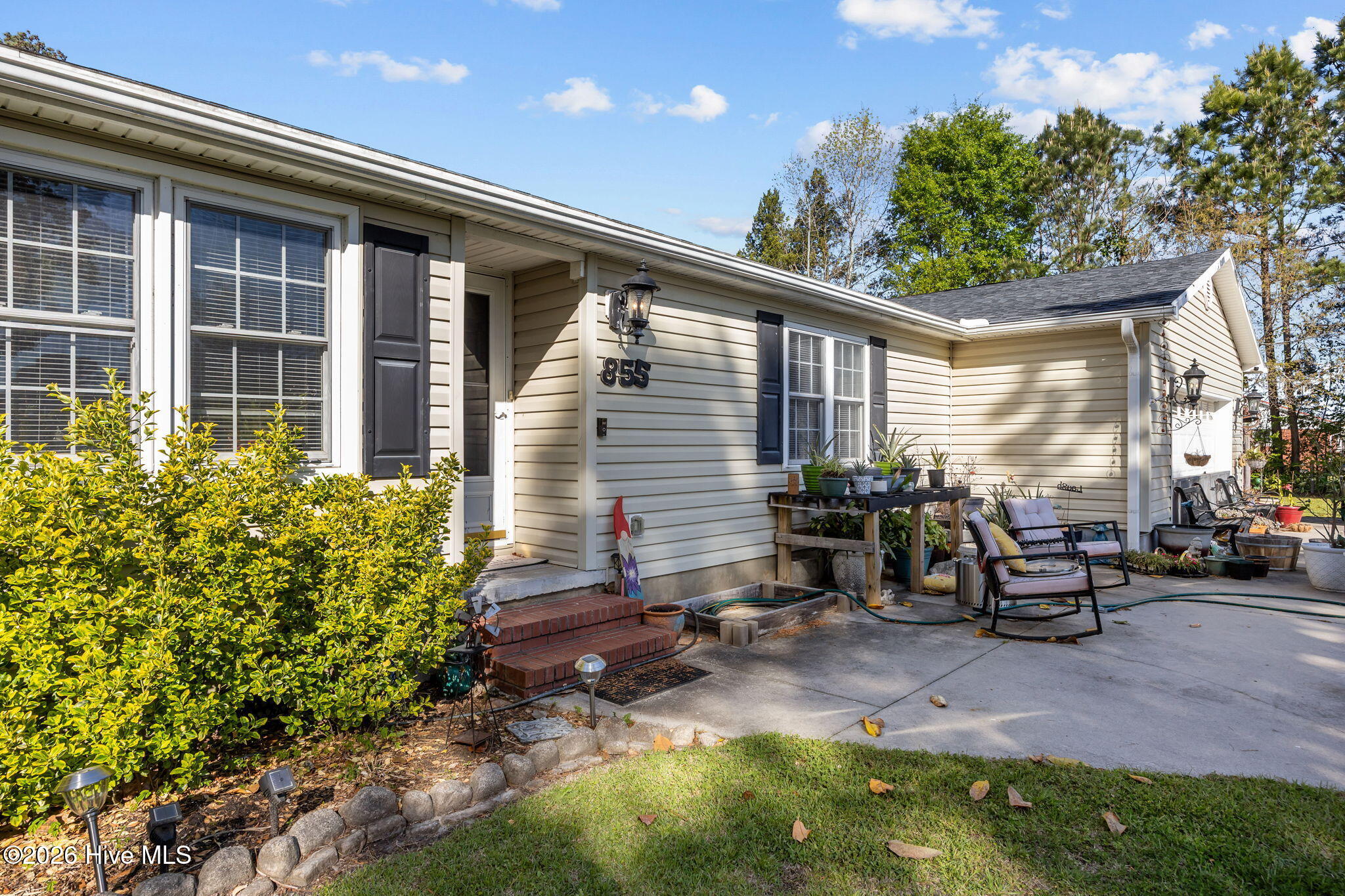 855 Belgrade-Swansboro Road Hubert, NC 28539 - Photo 15 of 54 Front 03