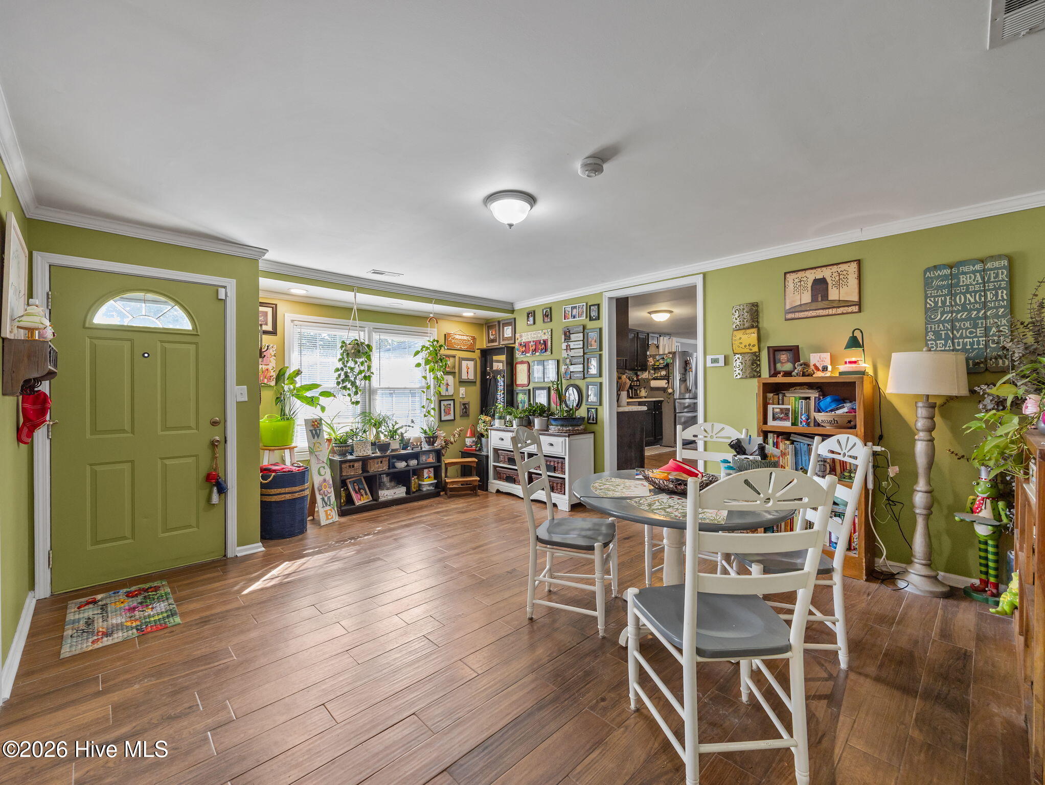 855 Belgrade-Swansboro Road Hubert, NC 28539 - Photo 27 of 54 Living Room 02