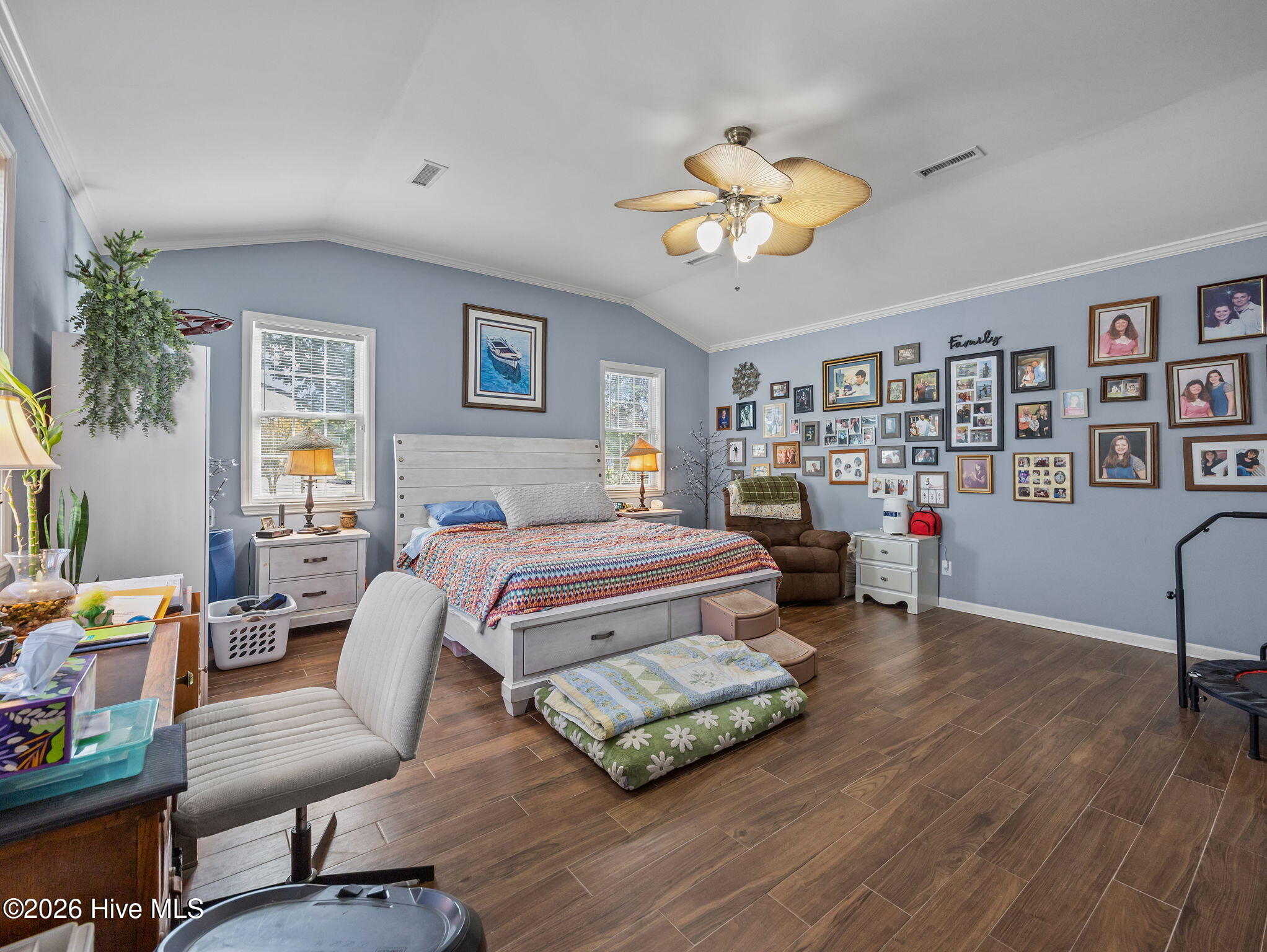 855 Belgrade-Swansboro Road Hubert, NC 28539 - Photo 37 of 54 Primary Bedroom 01