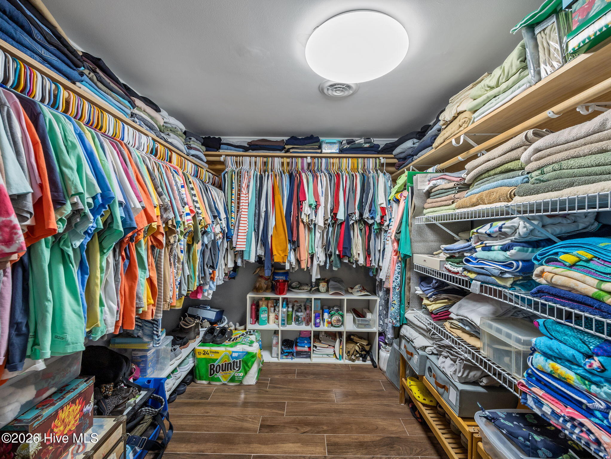 855 Belgrade-Swansboro Road Hubert, NC 28539 - Photo 41 of 54 Primary Walk-In Closest