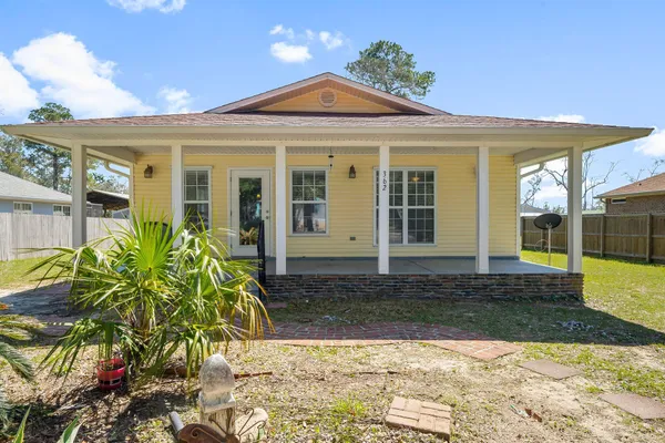 $299,000 | 362 Palmetto Avenue, Freeport, FL 32439