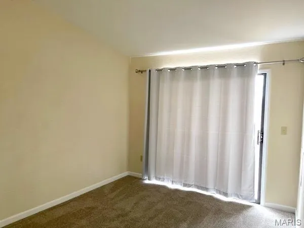 $1,150 | 97 Peachtree Lane, Fairview Heights, IL 62208