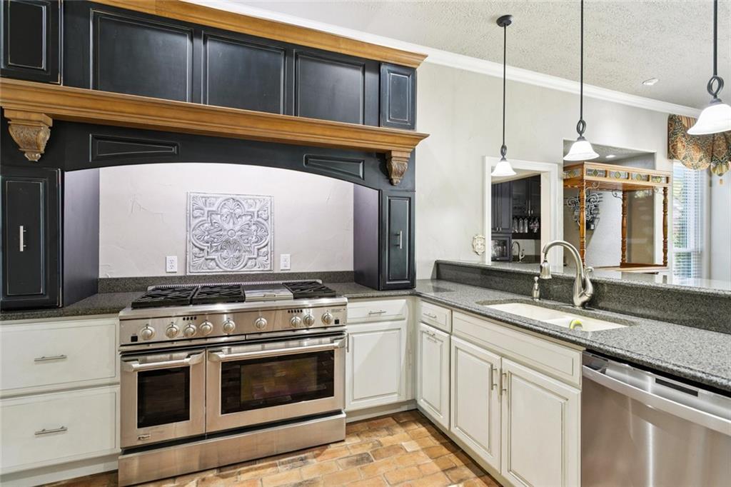 8 Oak Tree Drive Slidell, LA 70458 - Photo 8 of 53 Gallery Image 8