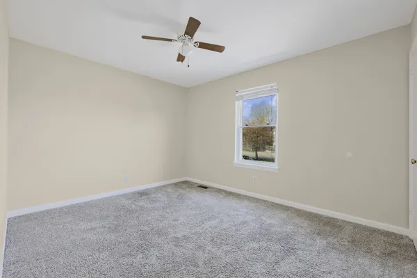 $235,000 | 224 Edgewood Drive, Hendersonville, TN 37075