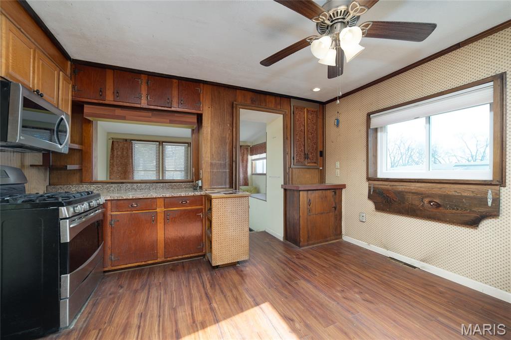 1324 Graham Street St. Louis, MO 63139 - Photo 13 of 29