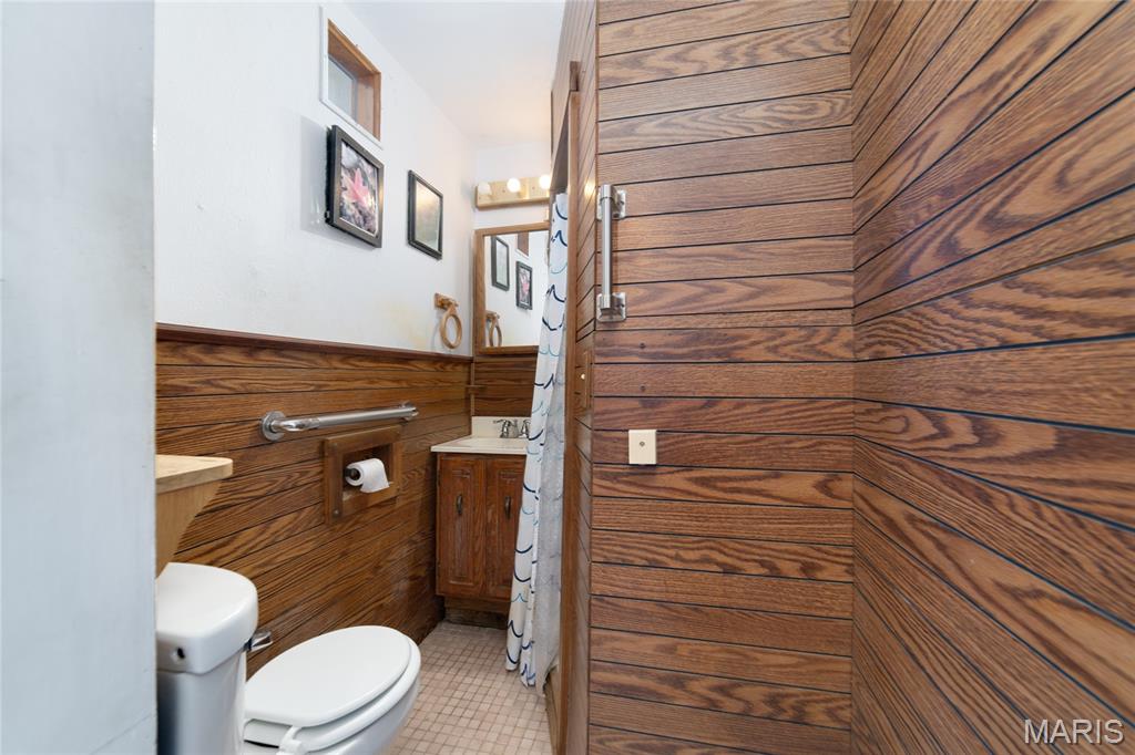 1324 Graham Street St. Louis, MO 63139 - Photo 9 of 29