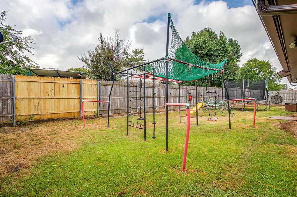 800 Poe Street Azle, TX 76020 - Photo 28 of 31