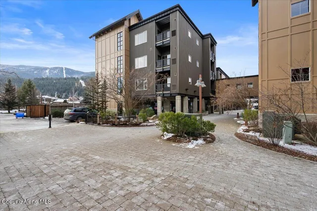 $247,000 | 602 Bunker Avenue, Unit 222, Kellogg, ID 83837