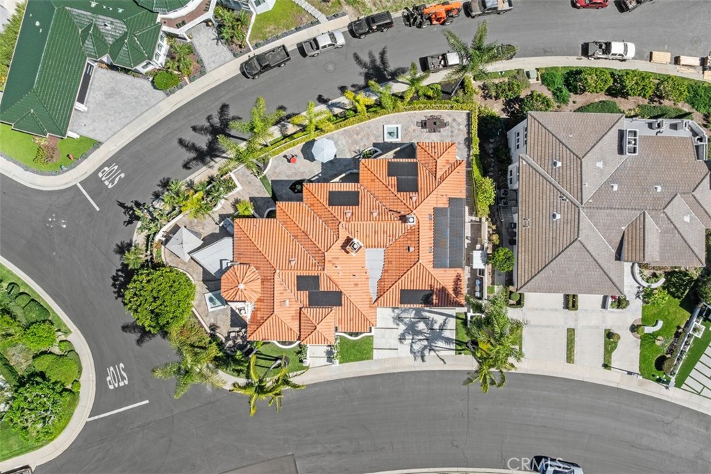 22 Cresta Del Sol San Clemente, CA 92673 - Photo 4 of 70 ALL living space upstairs, including primary bedroom and bathroom.