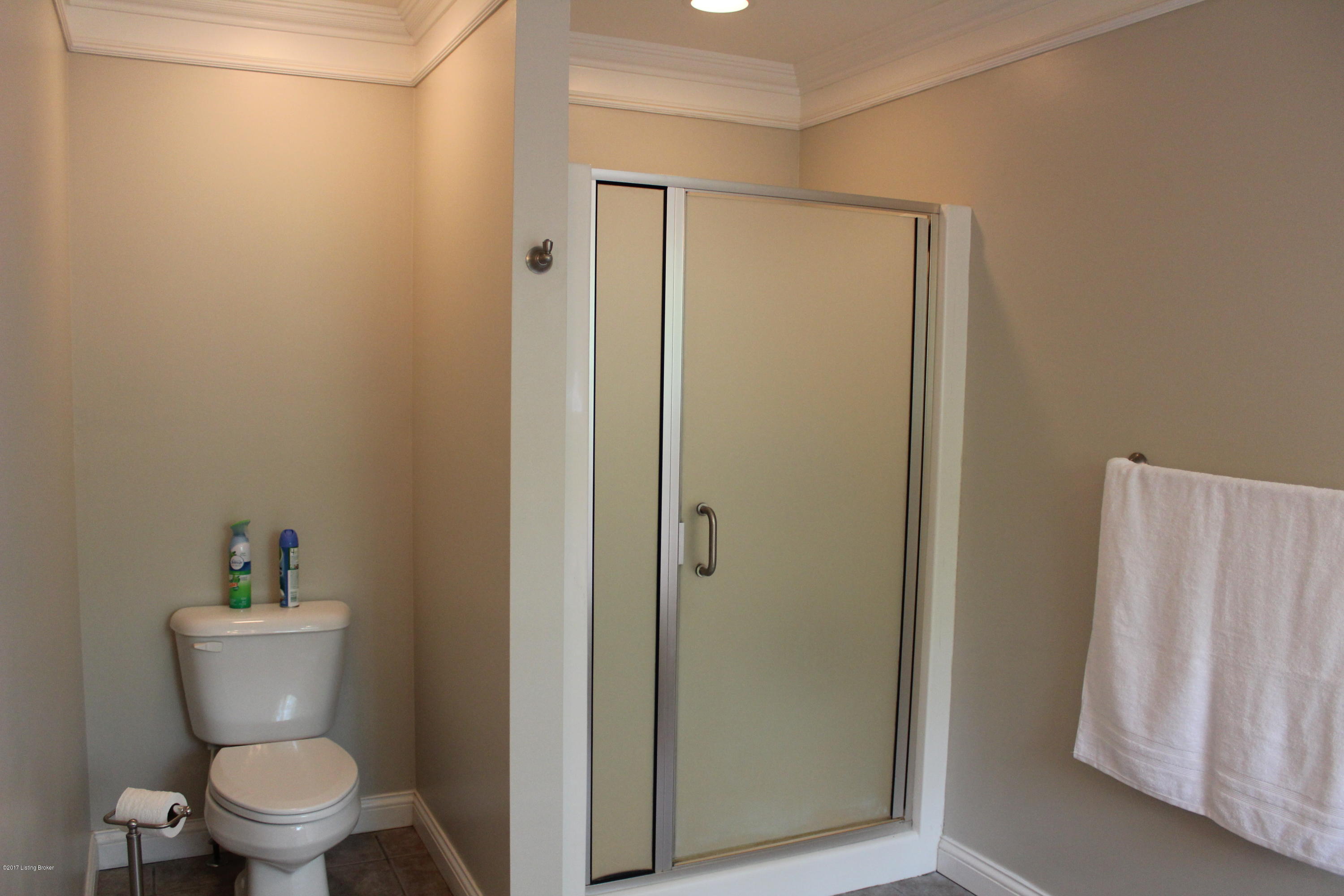 3406 Gatecreek Road Louisville, KY 40272 - Photo 31 of 71 IMG_0947