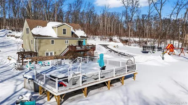 a view of a ocean with a park