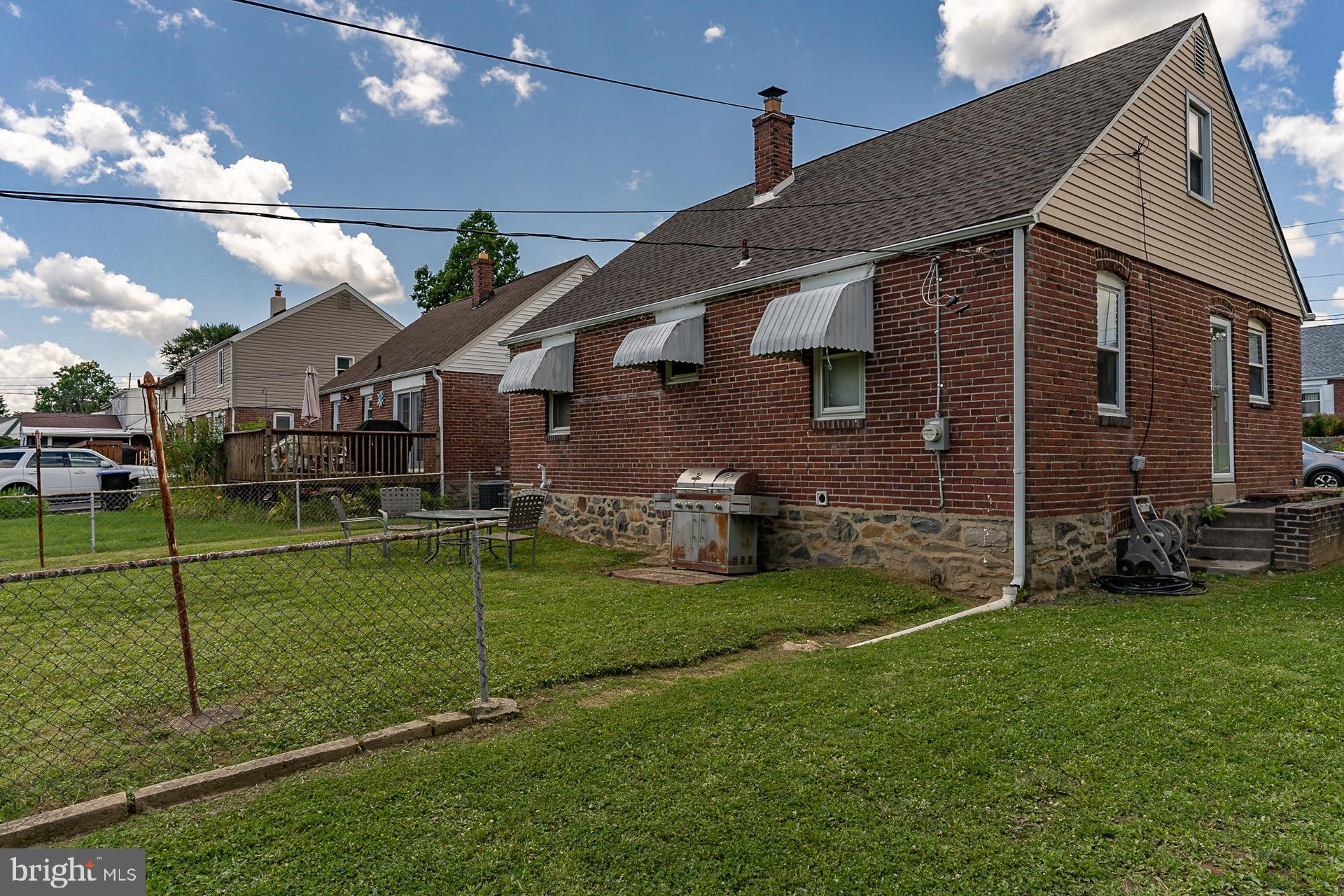 929 Thornton Road Boothwyn, PA 19061 - Photo 30 of 36 Rear side view