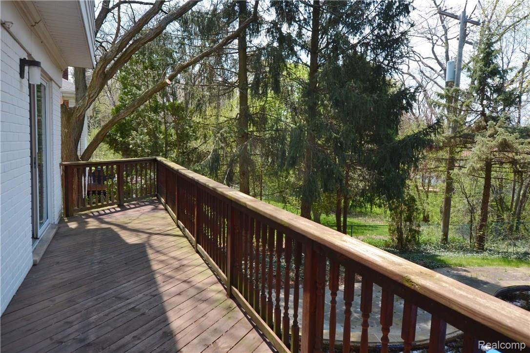 4234 Covered Bridge Road Bloomfield Hills, MI 48302 - Photo 28 of 28 Multiple outdoor entertaining spaces