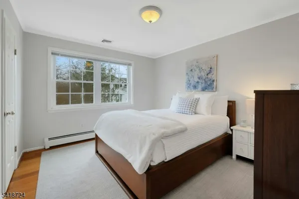 $840,000 | 30 Coachlight Drive, Chatham, NJ 07928