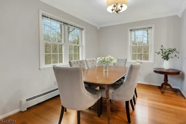$840,000 | 30 Coachlight Drive, Chatham, NJ 07928