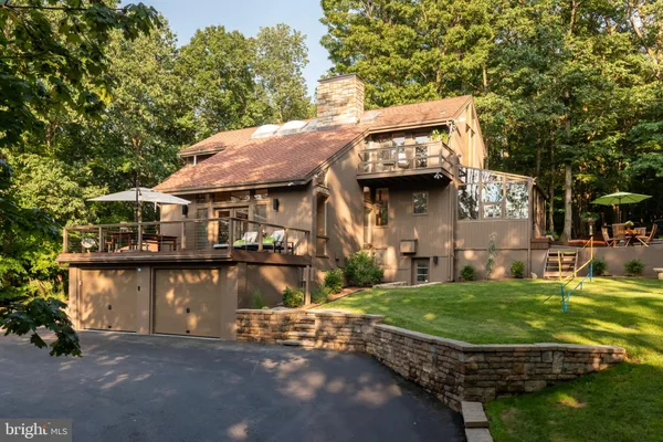 $1,099,000 | 725 Laurel Ridge Road, Reinholds, PA 17569