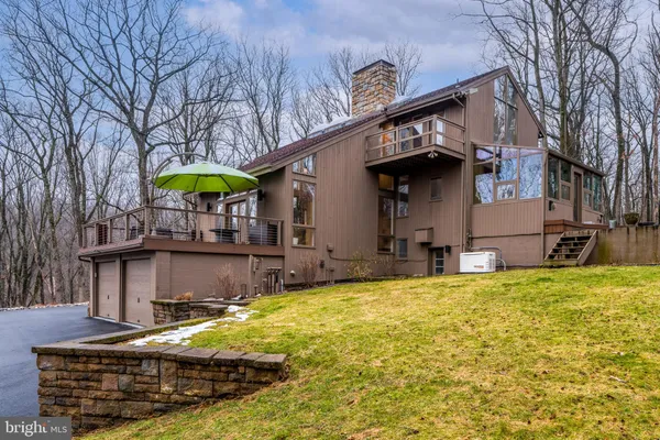 $1,099,000 | 725 Laurel Ridge Road, Reinholds, PA 17569