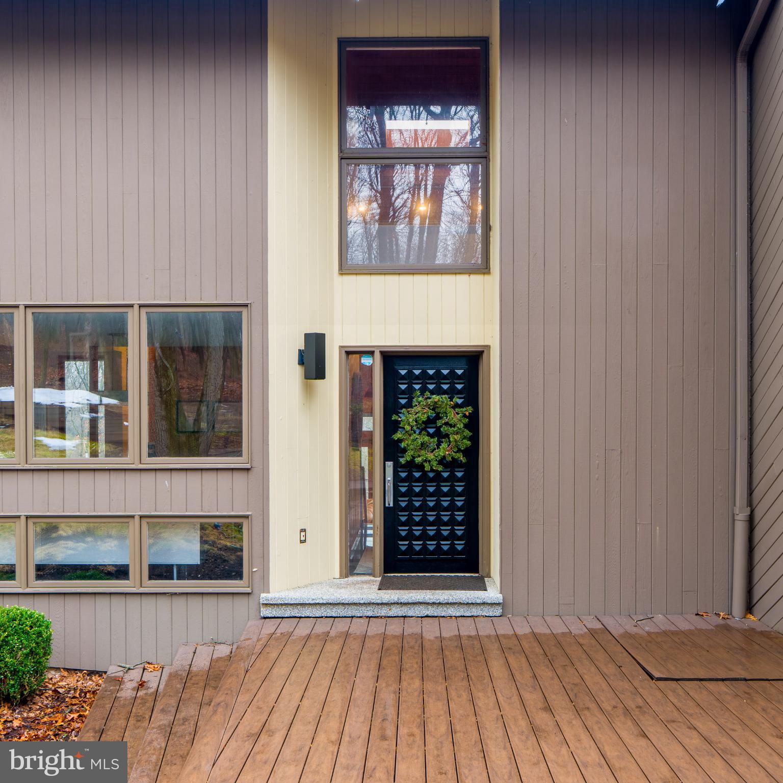 725 Laurel Ridge Road Reinholds, PA 17569 - Photo 16 of 101 Upon entering, you'll feel right at home!