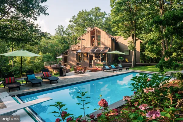 $1,099,000 | 725 Laurel Ridge Road, Reinholds, PA 17569