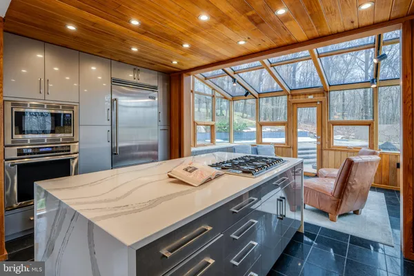 $1,099,000 | 725 Laurel Ridge Road, Reinholds, PA 17569