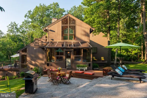 $1,099,000 | 725 Laurel Ridge Road, Reinholds, PA 17569