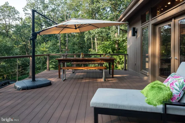$1,099,000 | 725 Laurel Ridge Road, Reinholds, PA 17569
