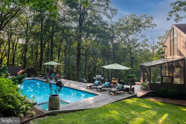 $1,099,000 | 725 Laurel Ridge Road, Reinholds, PA 17569