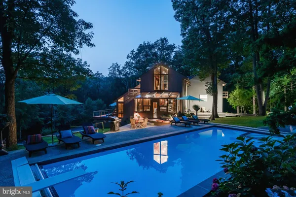 $1,099,000 | 725 Laurel Ridge Road, Reinholds, PA 17569