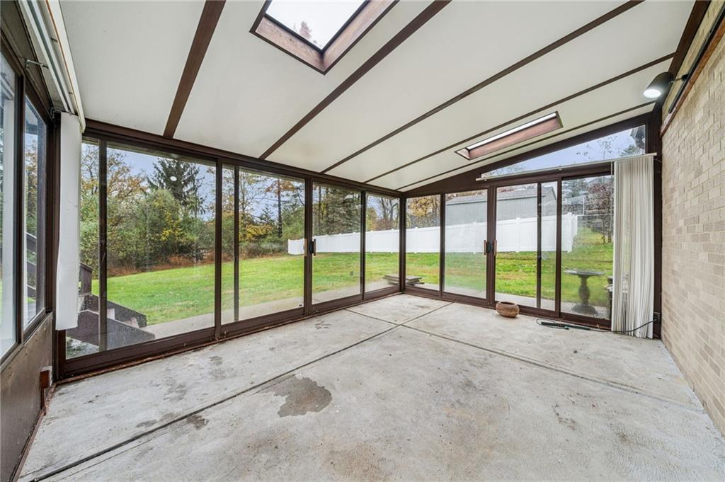 214 Ridgeview Drive Wexford, PA 15090 - Photo 17 of 43