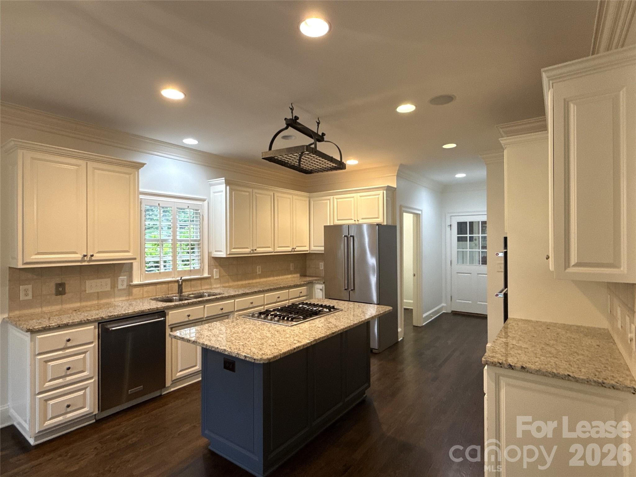 1500 Ferncliff Road Charlotte, NC 28211 - Photo 8 of 31
