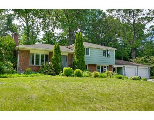 83 Robbins Road Sudbury, MA 01776 - Photo 2 of 28 Gallery Image 2