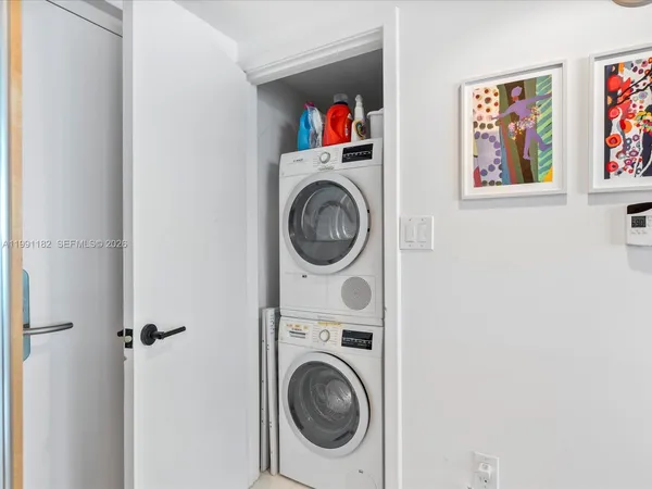 $6,750 | 6801 Collins Avenue, Unit 1208, Miami Beach, FL 33141