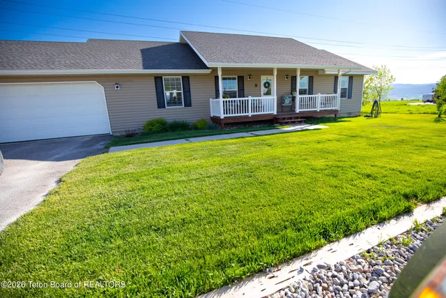 $498,000 | 28 Brushwood Drive, Star Valley Ranch, WY 83127