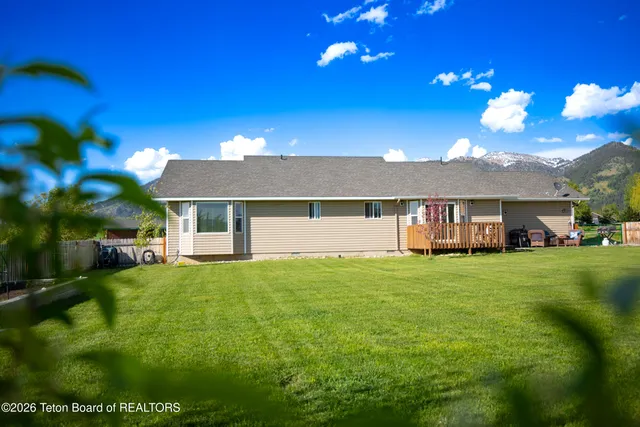 $498,000 | 28 Brushwood Drive, Star Valley Ranch, WY 83127