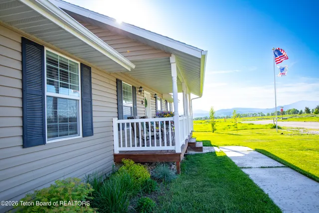 $498,000 | 28 Brushwood Drive, Star Valley Ranch, WY 83127