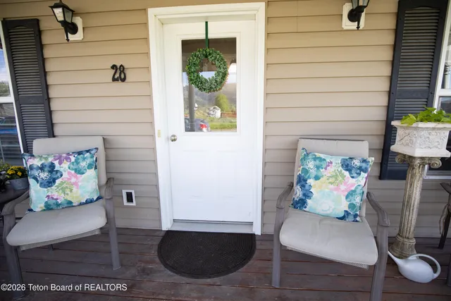 $498,000 | 28 Brushwood Drive, Star Valley Ranch, WY 83127