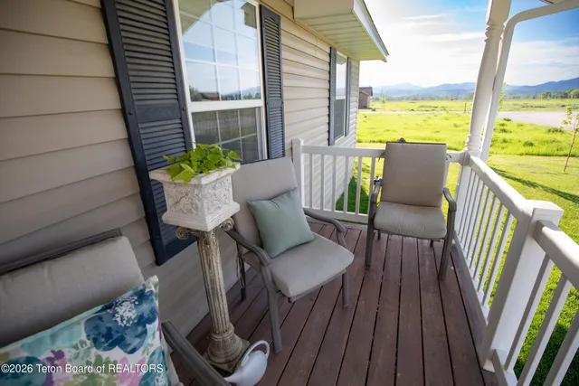 $498,000 | 28 Brushwood Drive, Star Valley Ranch, WY 83127