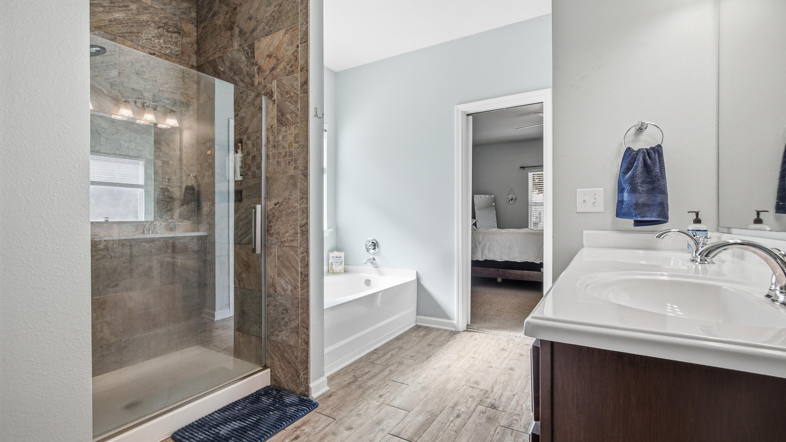 426 Fanny Ann Way Freeport, FL 32439 - Photo 16 of 40 DSC03491 (1)