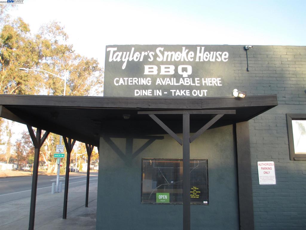 421 Maze Boulevard Modesto, CA 95351 - Photo 15 of 30