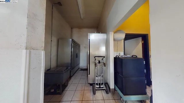 $750,000 | 421 Maze Boulevard, Modesto, CA 95351